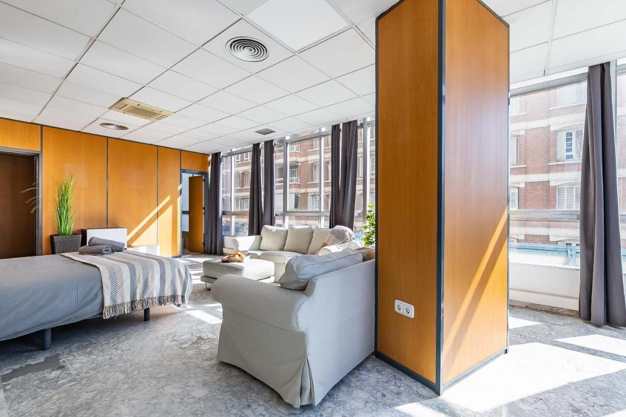 Grand Soho Ofihouse Malaga Appartamento Esterno foto
