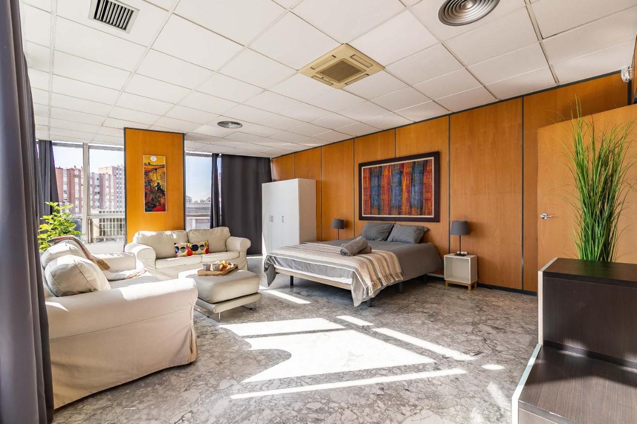 Grand Soho Ofihouse Malaga Appartamento Esterno foto